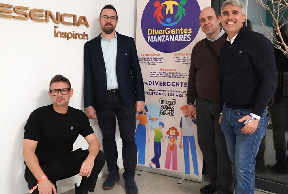 Cóctel solidario AEMPOMAN